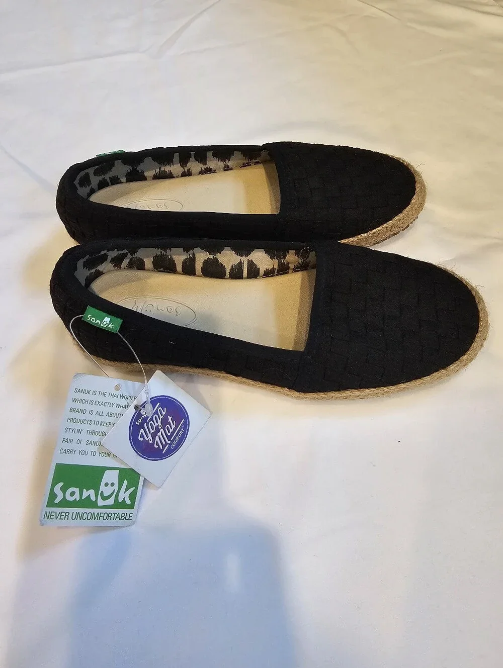 Sanuk Basket Case Black Woven Slip-Ons- Size 5- NWT